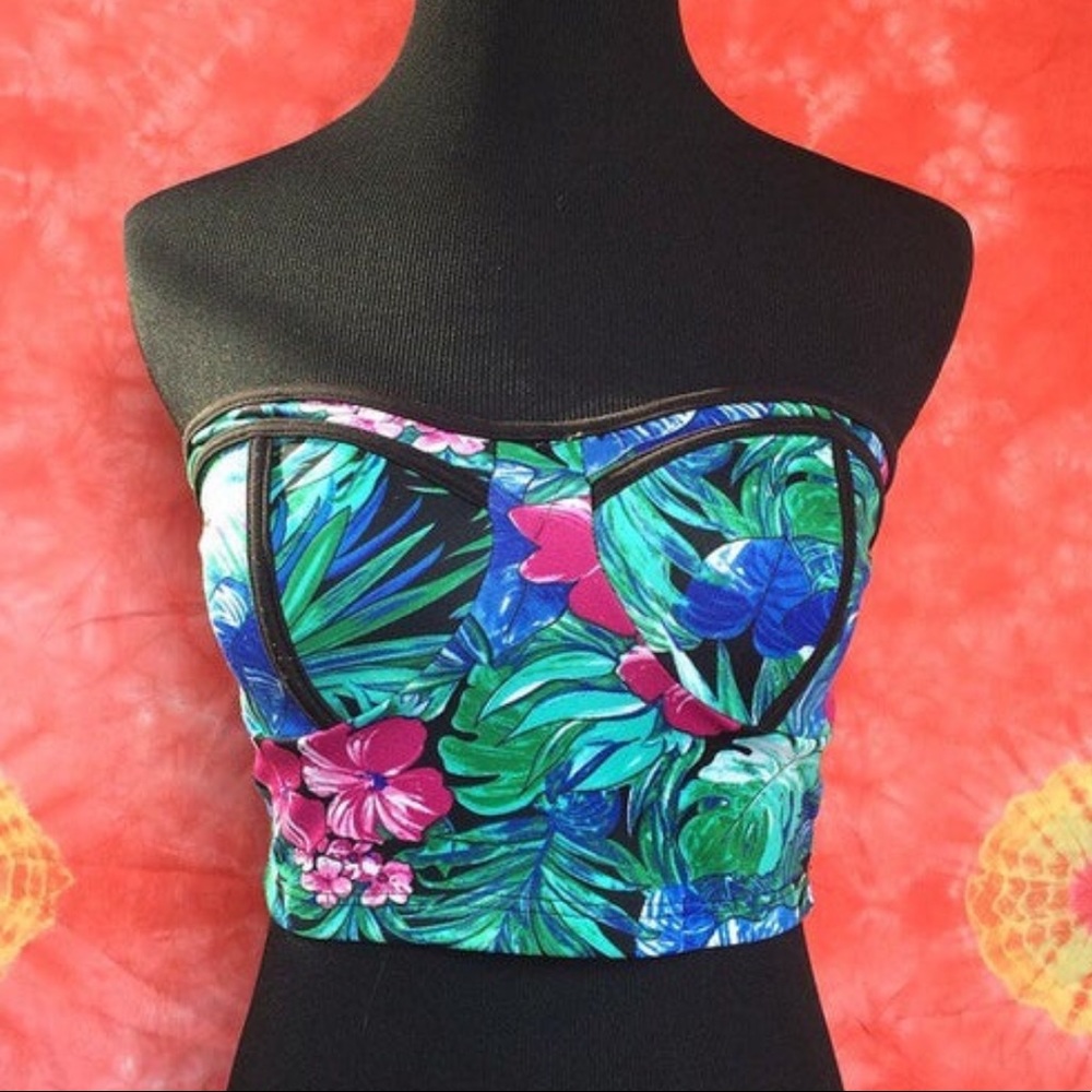 Baja Festie Top SIZE SMALL